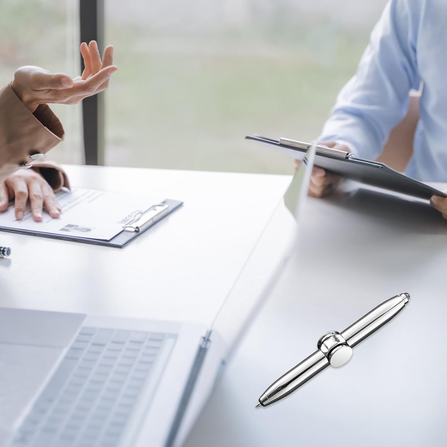 Spinner Pen Floodlight Spinning with LED Light
